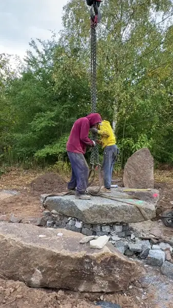 Budování areálu